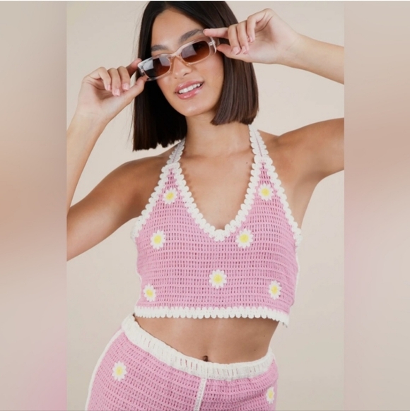 🩷🌼 NWOT Very J by Nordstrom Pink Daisy Crochet Set - Picture 2 of 5